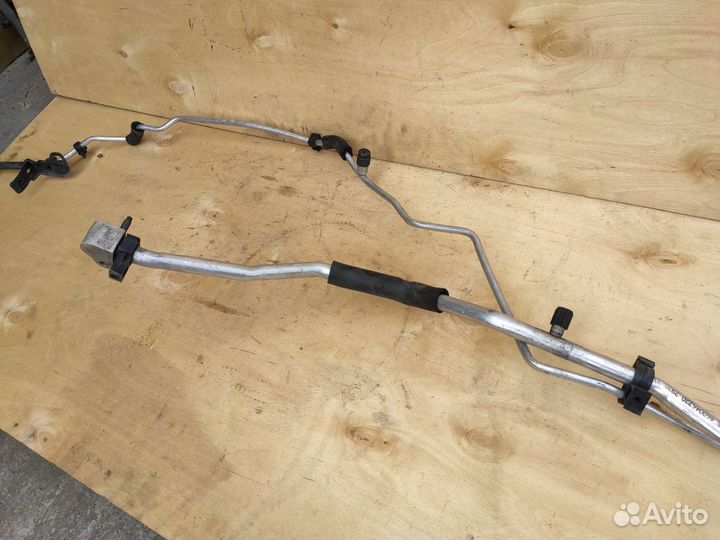 Трубка кондиционера от испарителя Opel Insignia