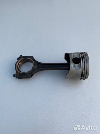 Поршень Ford Fiesta DHC