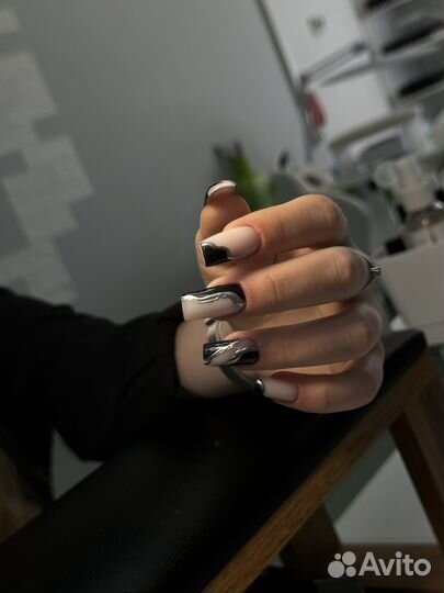 Маникюр наращивание ногтей