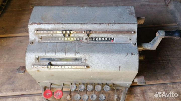 Счетная машинка для денег