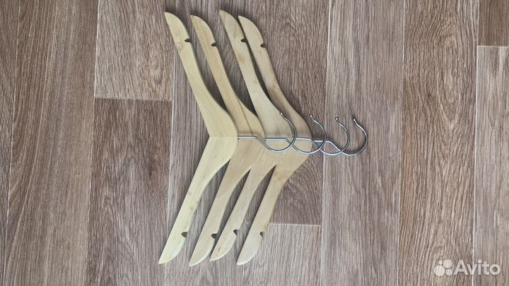 Вешалки плечики детские бу