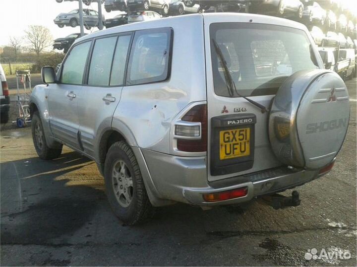 Разбор на запчасти Mitsubishi Pajero / Montero 200