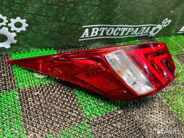 Фонарь задний правый Lexus Is 3 2013-2015