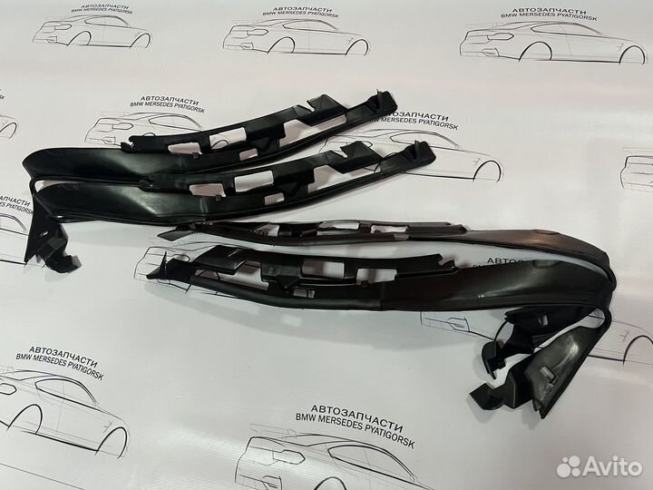 Уплотнитель передней фары BMW F10 новый бмв Ф10