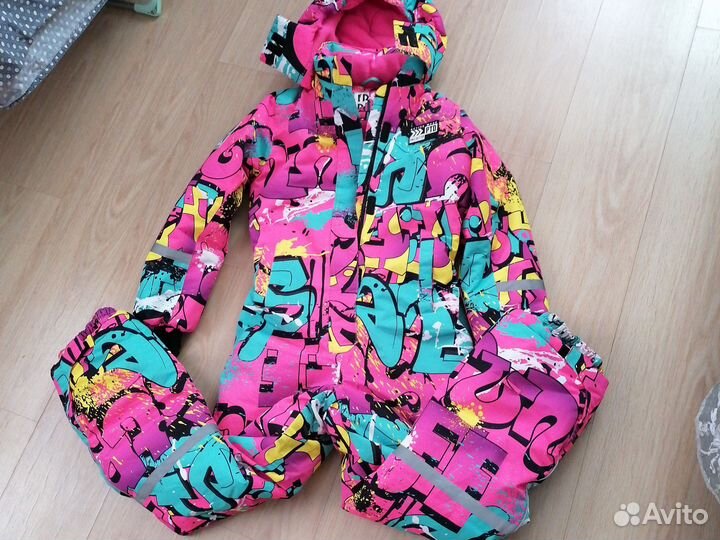 Зимний комбинезон для девочки 152р