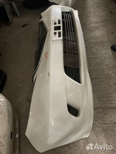 Бампер передний Honda Elysion RR