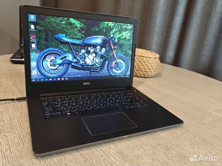 Dell P75G i3-6006U 2Ghz/4Gb/256SSD Чек Гарантия