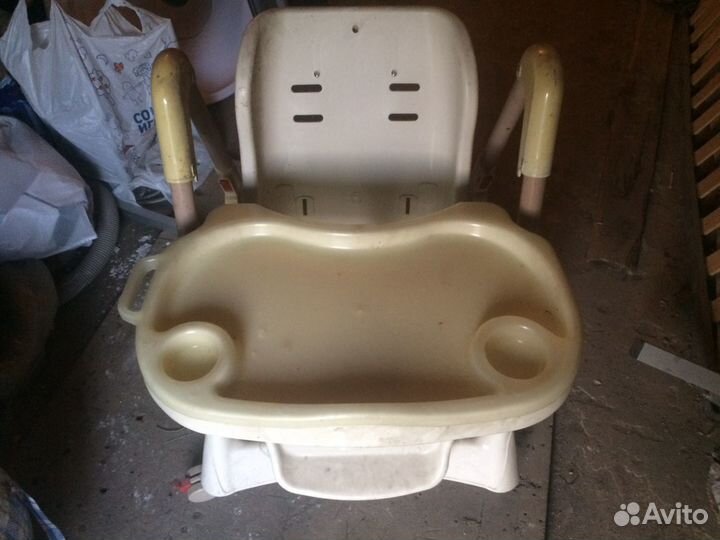 Стульчик для кормления