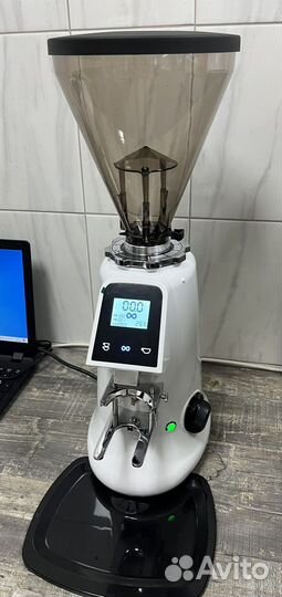 Кофемолка профессиональная новая