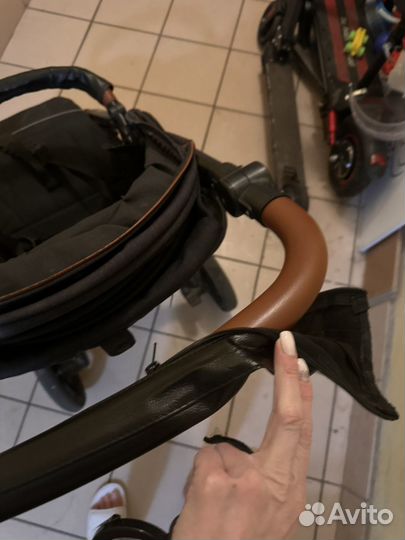 Коляска прогулочная