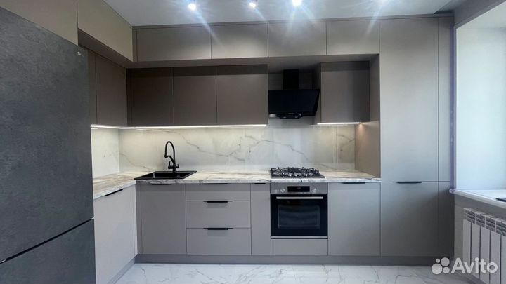 Кухонные гарнитуры на заказ