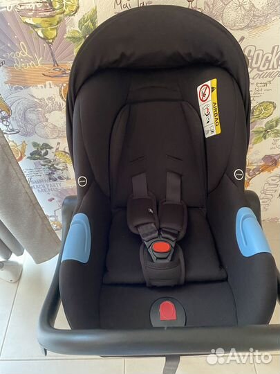 Детское автокресло от 0 до 13кг (без адаптеров)