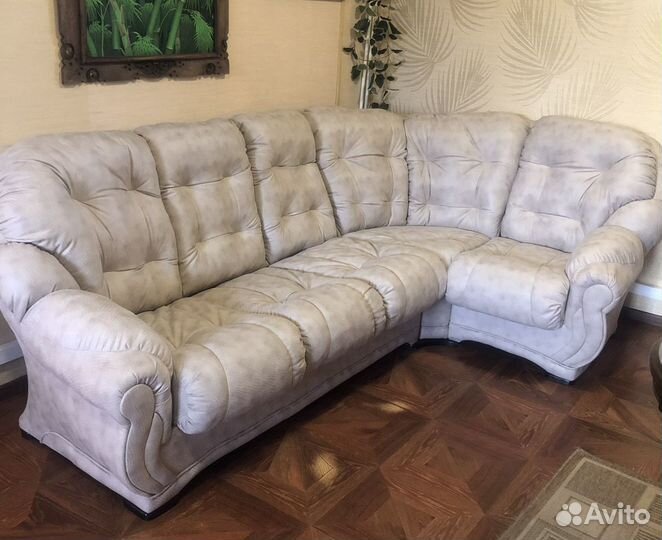 Перетяжка мягкой мебели