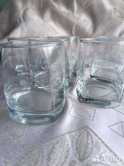 Стаканы