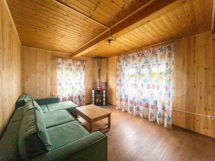 Дом 110 м² на участке 12 сот.