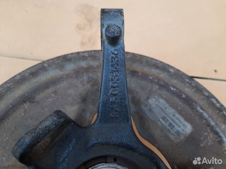 Кулак поворотный LADA Vesta в сборе со ступицей