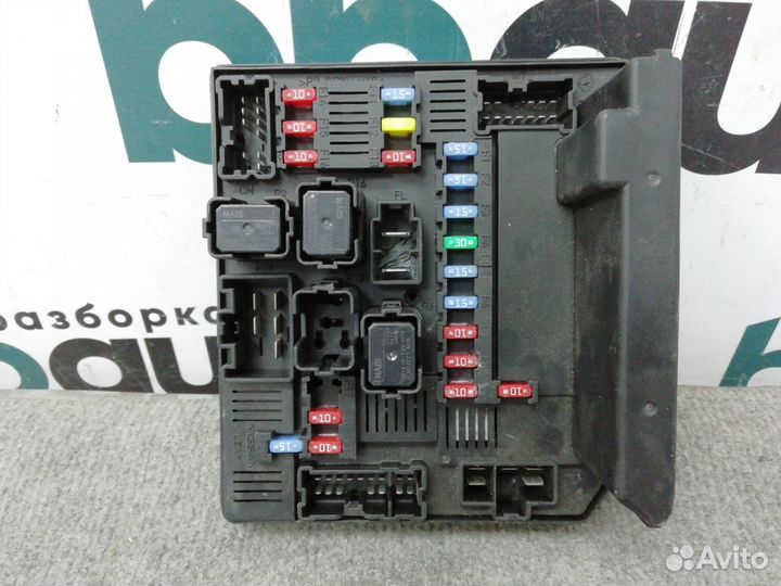 Блок предохранителей 284B7-BB00D Nissan Qashqai