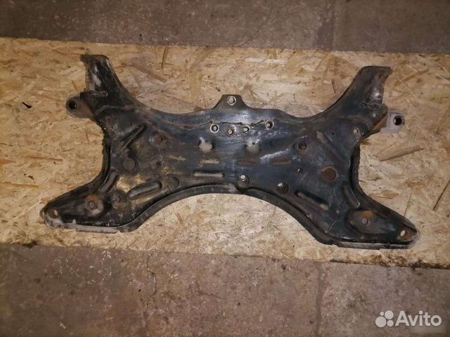 Подрамник Byd F3 DA4G18