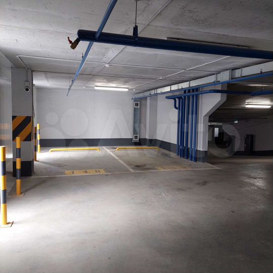 Машиноместо, 15 м²