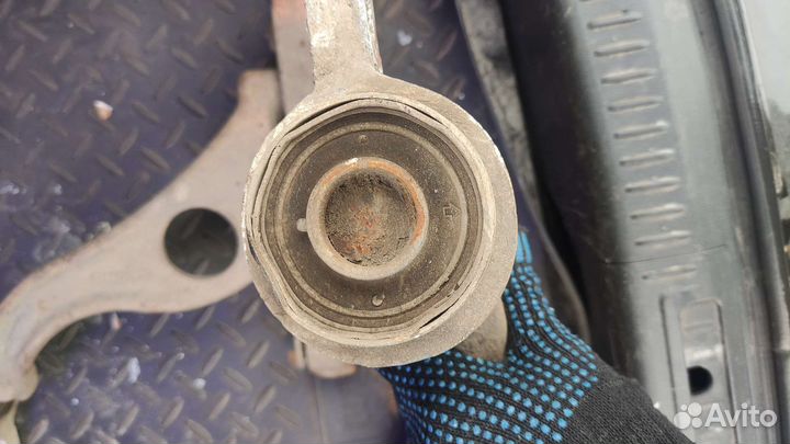 Передние рычаги Мазда 6 gh