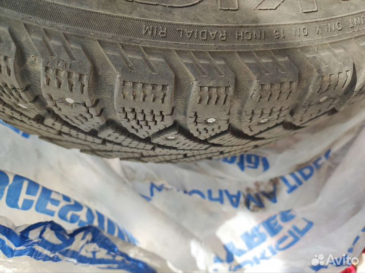 Колеса nokian hakkapeliitta 4 195/60 r15