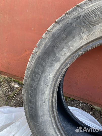 Goodyear UltraGrip Ice 225/65 R17