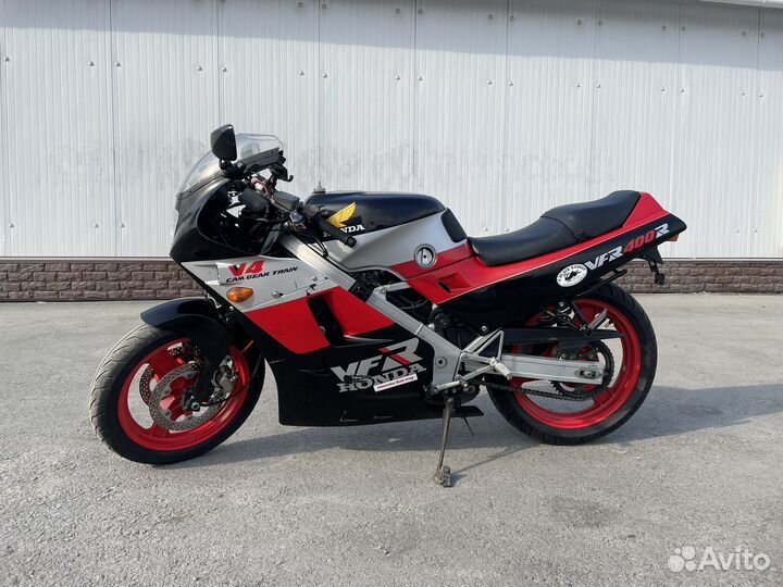 Honda vfr400r