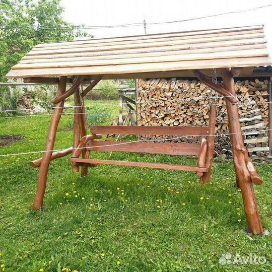 Качели из массива дерева