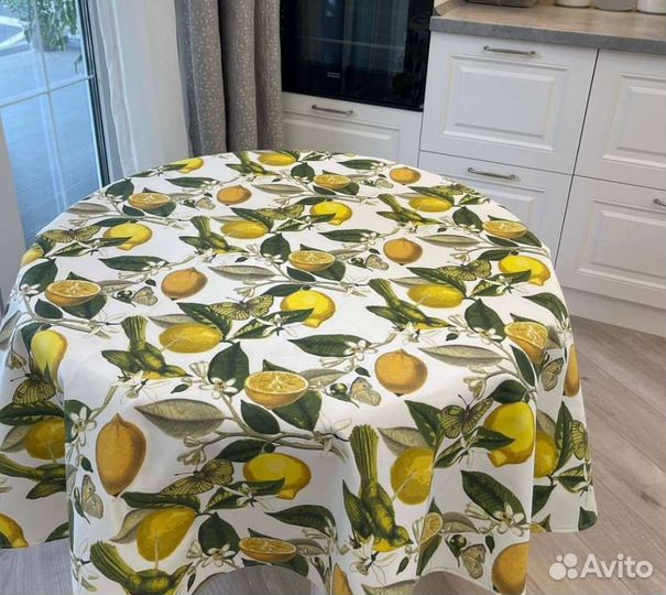 Скатерть из водоотталкивающей ткани