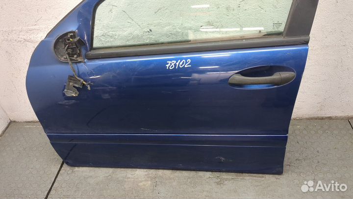 Дверь боковая левая передняя Mercedes C W203, 2006