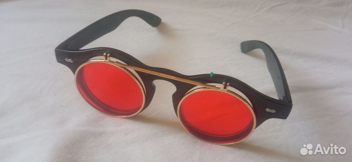 Солнцезащитные очки новые