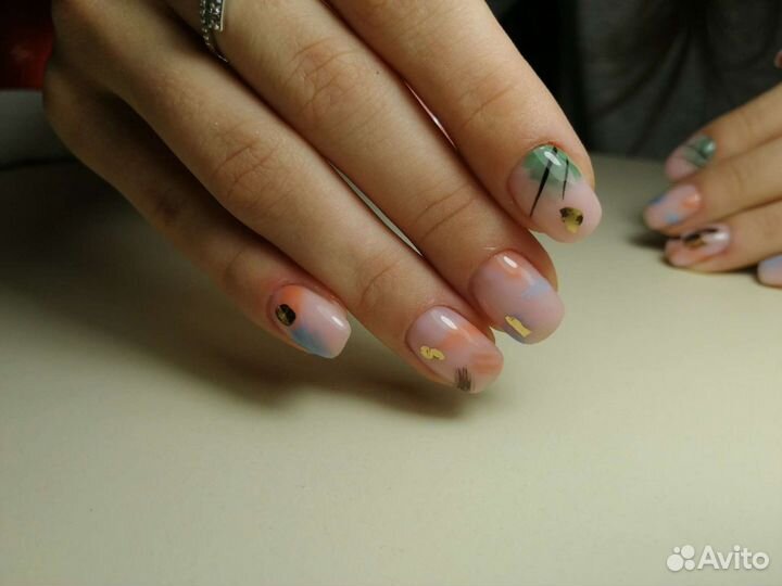 Аппаратный маникюр