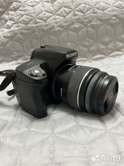 Зеркальный фотоаппарат