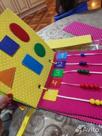 Развивающие игрушки для малышей