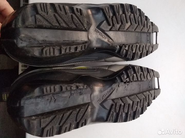 Продам ботинки для беговых лыж Fischer