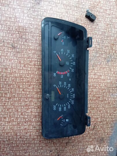 Панель ваз 2110