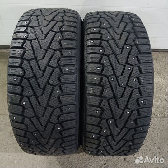 Pirelli Ice Zero 235/55 R17