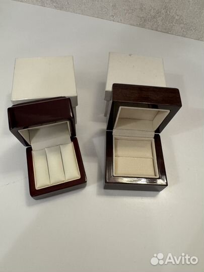 Коробка для ювелирных украшений из дерева