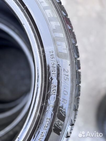 Michelin X-Ice 3 215/50 R17 95H