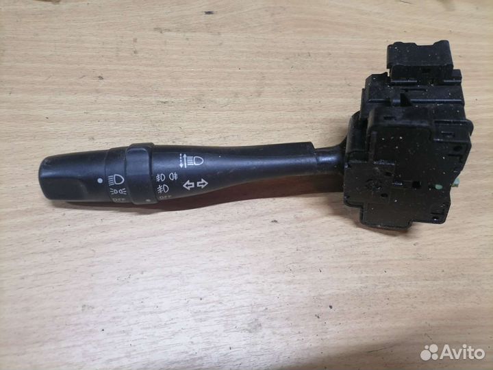 Подрулевой переключатель света Nissan Maxima А33