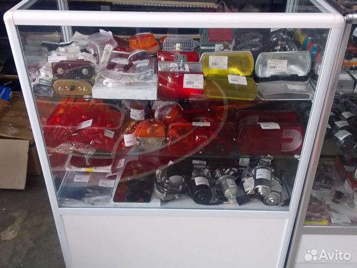 Мотор стеклоочистителя УАЗ