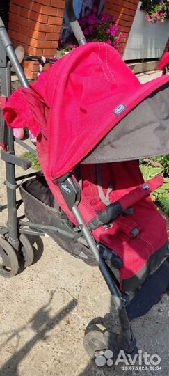 Прогулочная коляска