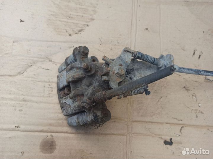 Комплект задних суппортов Nissan Almera N16