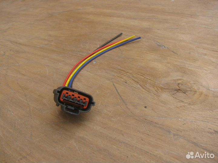 Разъем генератора Nissan Teana Murano Subaru