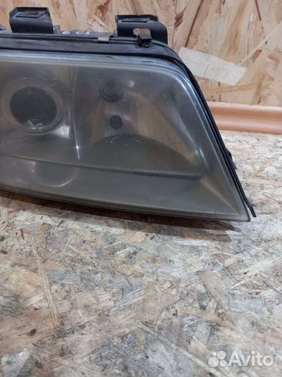 Фара Правая Ауди А6 С5 До рестайлинг