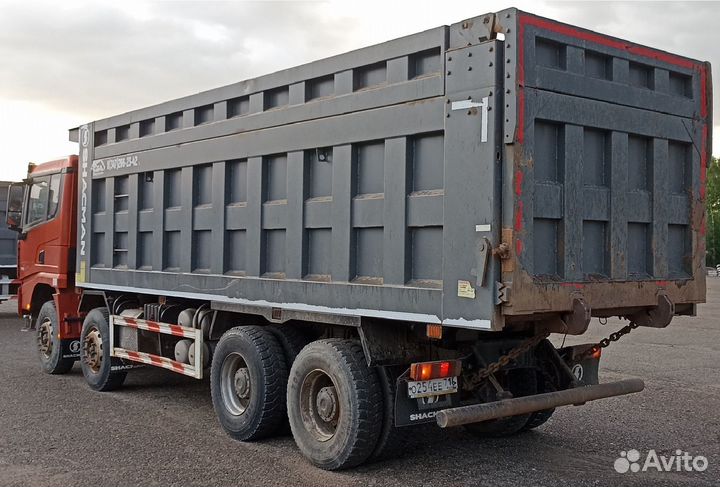 Shacman (Shaanxi) SX33186T366, 2022