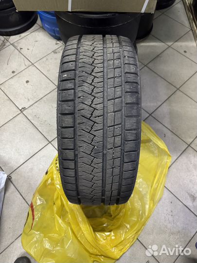 Triangle Snowlink TWT02 245/45 R19 102V