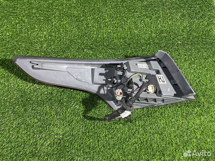 Фонарь задний renault latitude