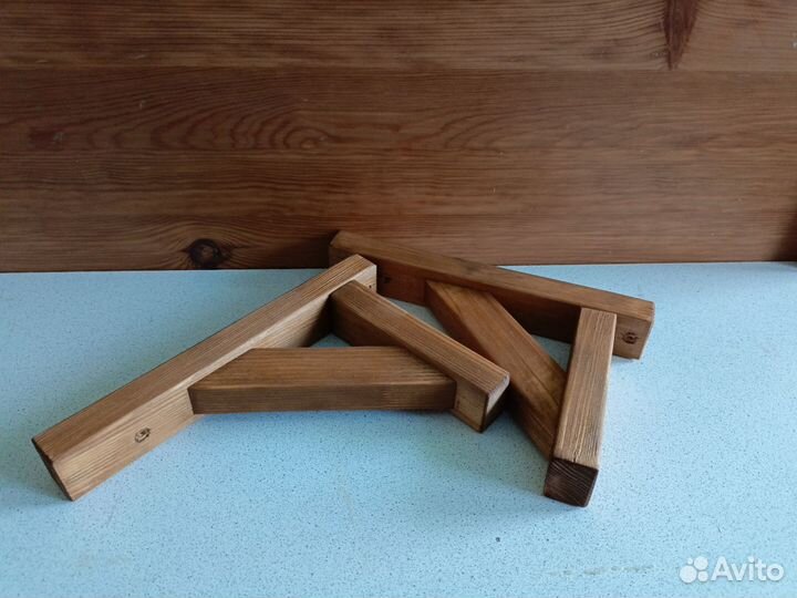 Кронштейны деревянные для полок