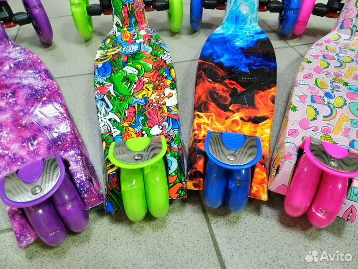 Самокат детский трехколесный